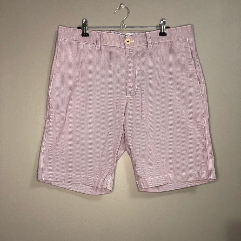 SOLD Banana Republic striped Aiden short